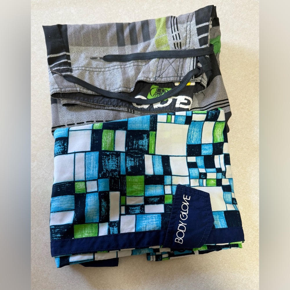 Body Glove Multicolor Men’s Swim Shorts Bundle Size 34